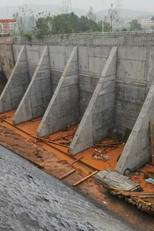 北京崇文区锚杆式挡土墙